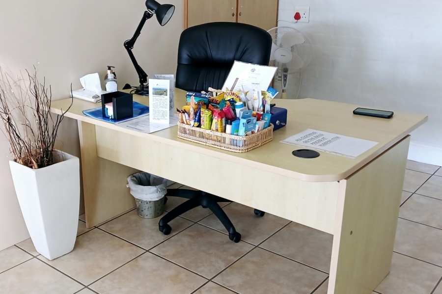 To Let 2 Bedroom Property for Rent in Westford Bridge Western Cape
